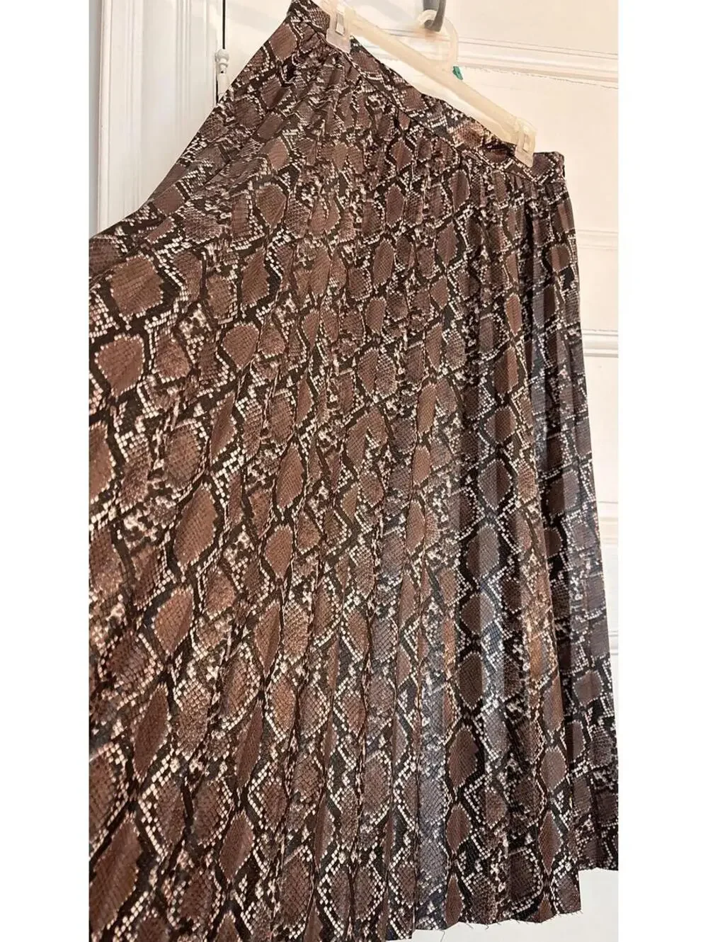 Zara Snake Print Pleated Midi Skirt-Brown Print | Flowy Statement Piece - Size L - Picture 6 of 8